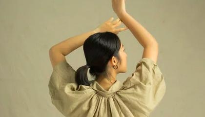 b体育app x 多元收入 全景透视 案例库